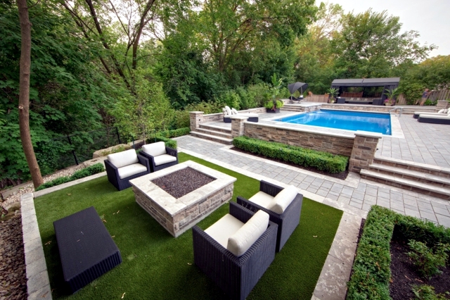 grass-mat-for-balcony-and-terrace-the-advantages-of-artificial-turf-3-887